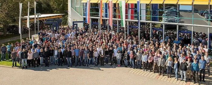 Über 650 Mitarbeiter aus 45 Nationen arbeiten bei NXP