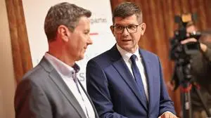 PRESSEKONFERENZ von LPO LH-Stv. Martin Gruber und LPO LR Daniel Fellner.

 THEMA: Koalitionäre Zusammenarbeit & Maßnahmen im Asylbereich