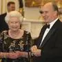 2008 besuchte der Aga Khan die englische Queen Elizabeth II im Buckingham Palace