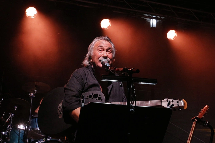 ...zählte das Konzert von Gert Steinbäcker.