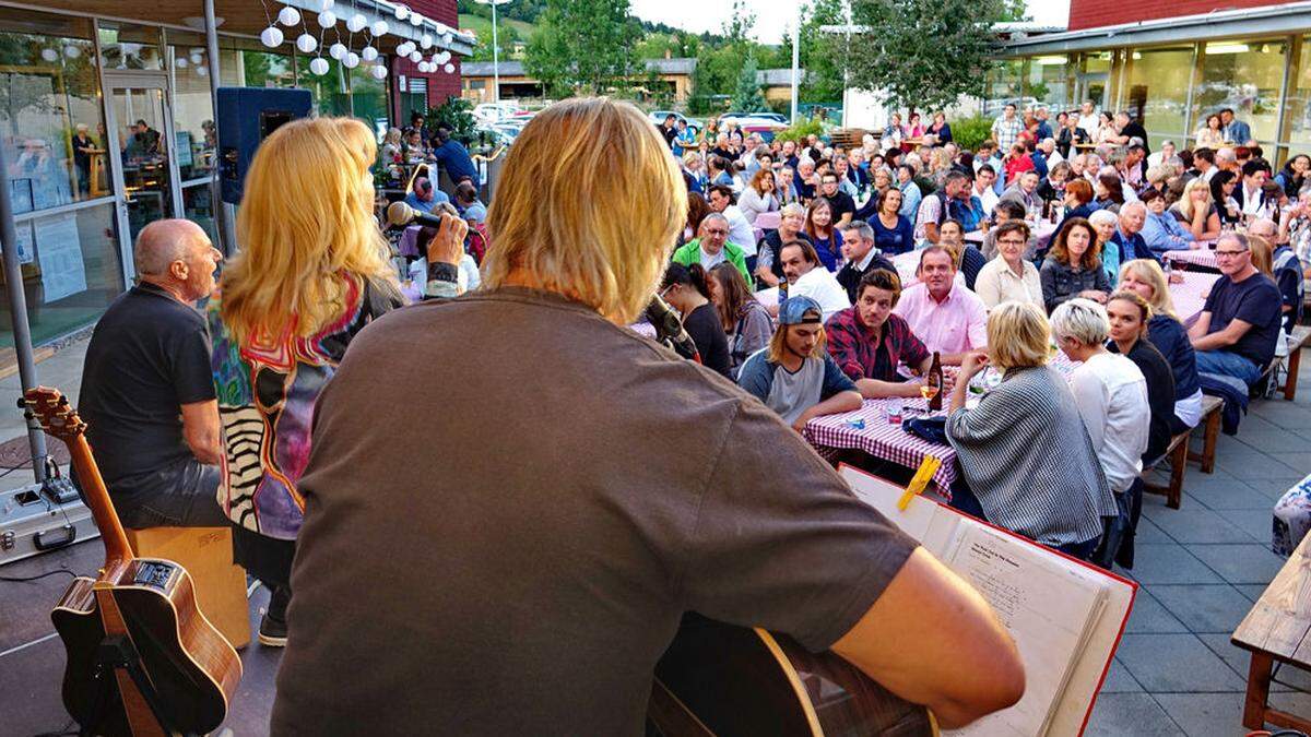 Die Band &quot;Gegenlicht&quot; kommt jedes Jahr zum Open Air nach Thannhausen