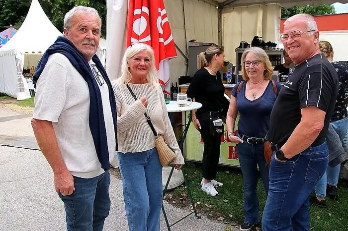 Es ist ein Fest der Freude und der Völkerverständigung, ein fröhlicher, farbenprächtiger und gut besuchter Event.