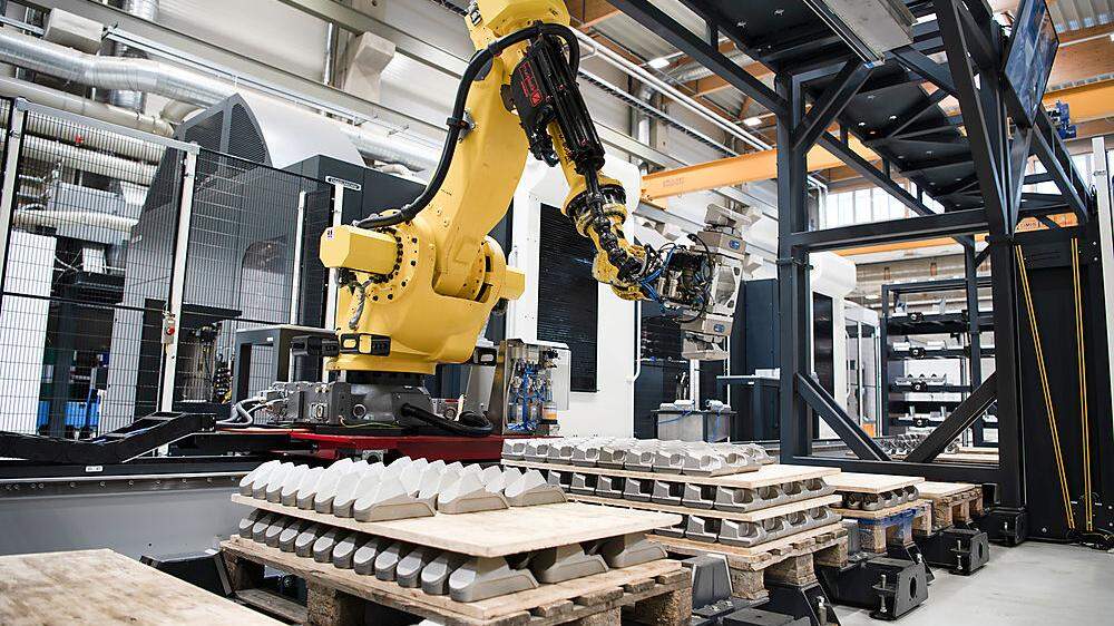 Im neuen Werk hat Lindner Automatisierung und Robotik massiv verstärkt	
