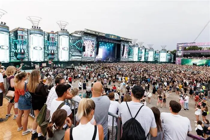 Ein Blick auf die Space Stage, die Hauptbühne beim Frequency 22