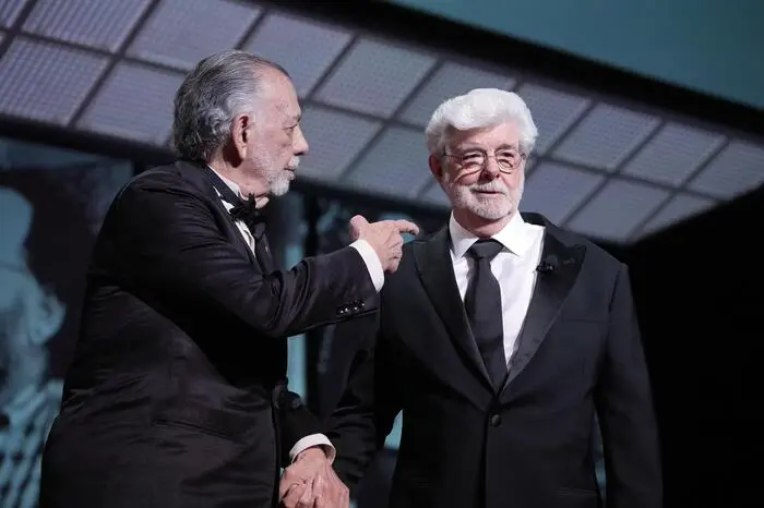 Zwei Filmlegenden: Francis Ford Coppola übergab die Ehrenpalme an George Lucas