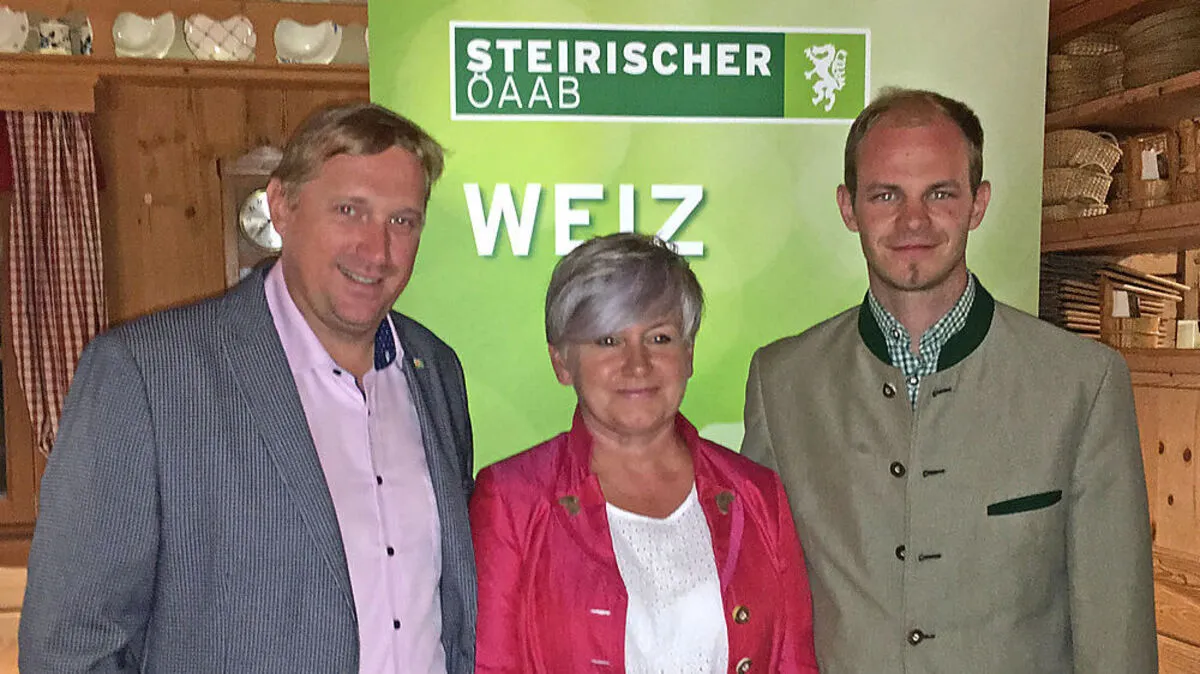 ÖAAB Passail-Obfrau Gabriele Vorraber, ÖAAB-Landesgeschäftsführer Günther Ruprecht (links) und ÖAAB-Bezirksobmann Julian Della Pietra