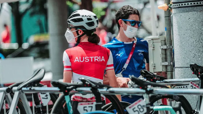 Klicken Sie sich durch die besten Bilder der Sensationsfahrt ...