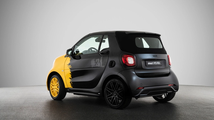 Es sind zwar nur zwei Modelle, aber dennoch: Bis 2020 stellt Smart als erster Automobilhersteller das komplette Portfolio von Verbrennungs- auf Elektromotor um.