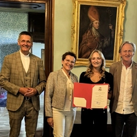 Schulamtsdirektor Allmaier, Direktorin Elvira Steindorfer, Julia Wernig, Thomas Unterguggenberger