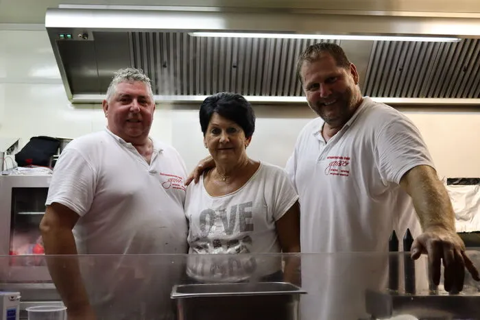 Catering Grosser sorgte mit verschiedenen frischen Gerichten für die Verköstigung der Gäste.