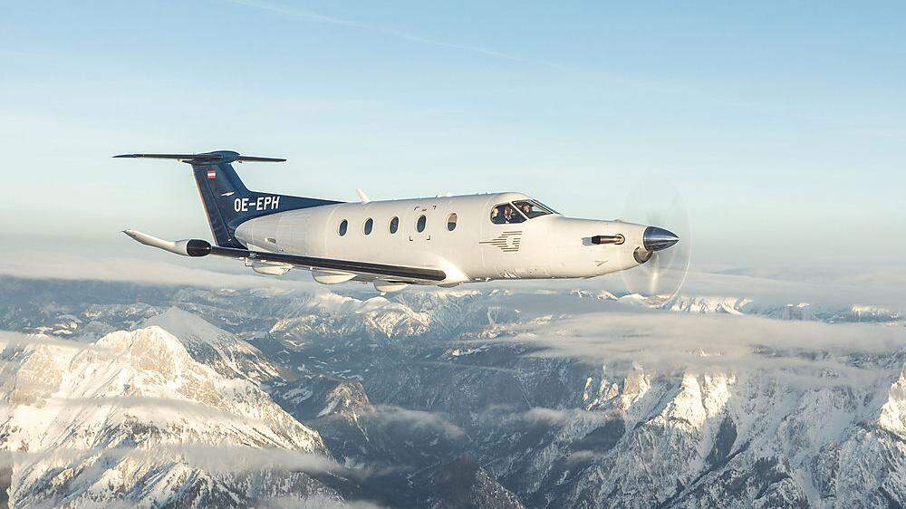 Goldeck-Flug ist mit fünf Flugzeugen eines der führenden Bedarfsflugunternehmen Österreichs (im Bild: PC-12)