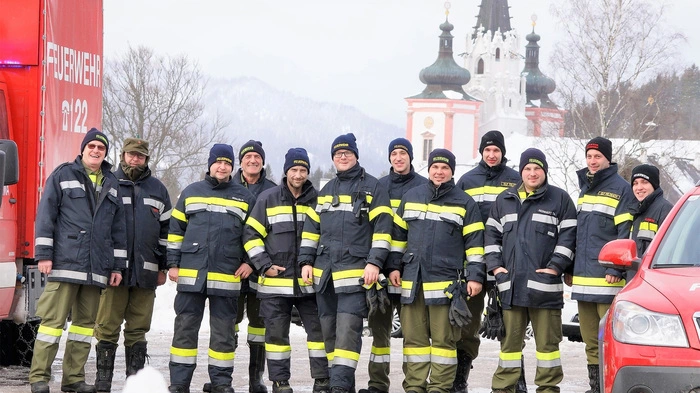 Die Versorgungsgruppe (S4) aus Kameraden der Feuerwehren Kirchberg an der Raab, Petersdorf II und Feldbach rückten in Mariazell an.