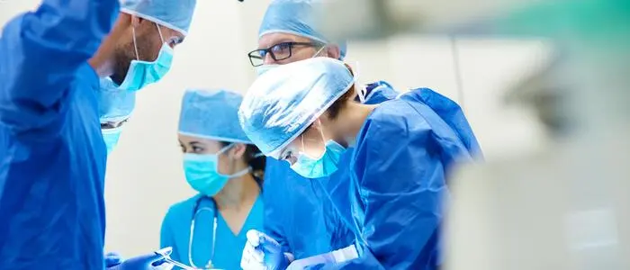 Knapp drei Stunden dauerte der Eingriff, um den außergewöhnlich großen Tumor zu entfernen