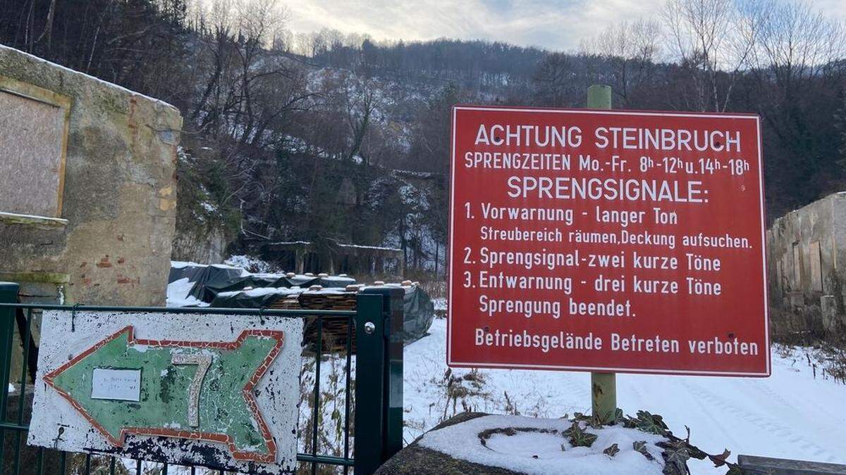 Vincke-Steinbruch am Karolinenweg