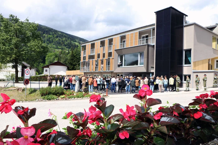 Die Tourismusregion Millstätter See- Bad Kleinkirchheim- Nockberge ist mit der Nockregion Oberkärnten unter ein Dach in Radenthein gezogen. Am 17. Mai wurde das neu geschaffene Kompetenzzentrum für Regionalentwicklung im Beisein von Vertretern der Landes- und Gemeindepolitik, Tourismus und Wirtschaft sowie interessierten Einheimischen feierlich eröffnet.