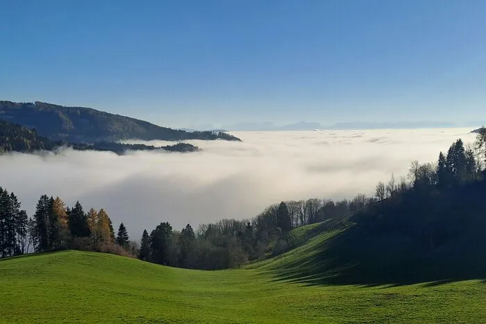 In Zosen, Gemeinde Hüttenberg, tankte Herta Goldschmied Sonne.
