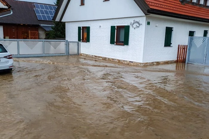 Klicken Sie sich durch weitere Bilder.