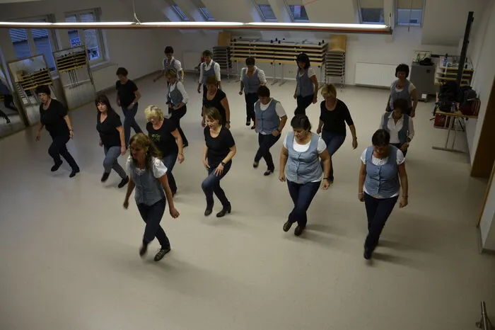Die Schritte zu lernen - und sich die Choreografien auch zu merken - bedarf viel Zeit und Übung.