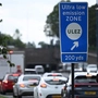 Ein Schild in London, das auf die Umweltzone hinweist.