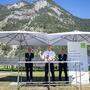 Kanzler Karl Nehammer und Tirols ÖVP-Chef Anton Mattle bei der Eröffnung eines Tiwag-Solarkraftwerks