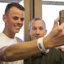 Bei dem Treffen wurden auch Erinnerungsfotos gemacht