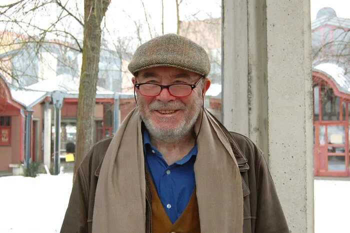 Fritz Peter Rinnhofer: "Was im Bezirk fehlt sind Gasthäuser. Ein neues hat zwar jetzt aufgesperrt, aber früher gab es viel mehr Lokale. Natürlich wohnt es sich schön hier, aber man hat halt keine städtische Kultur."