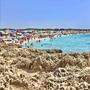 Am Strand von Sardinien kann Sand teuer werden