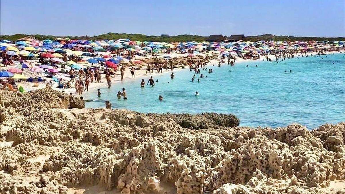 Am Strand von Sardinien kann Sand teuer werden