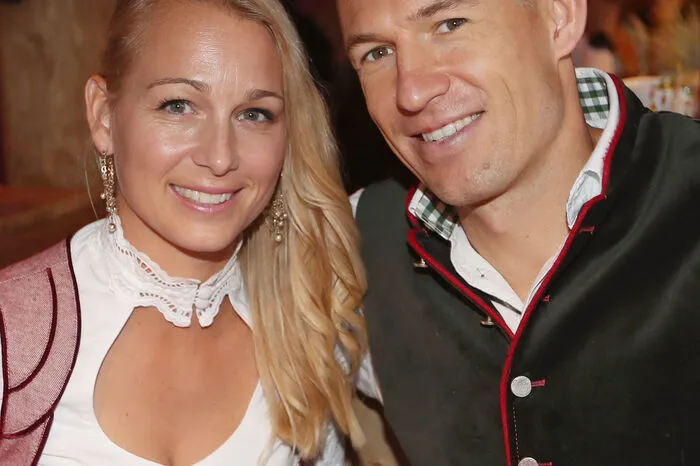 Arjen Robben mit seiner Frau Bernadien