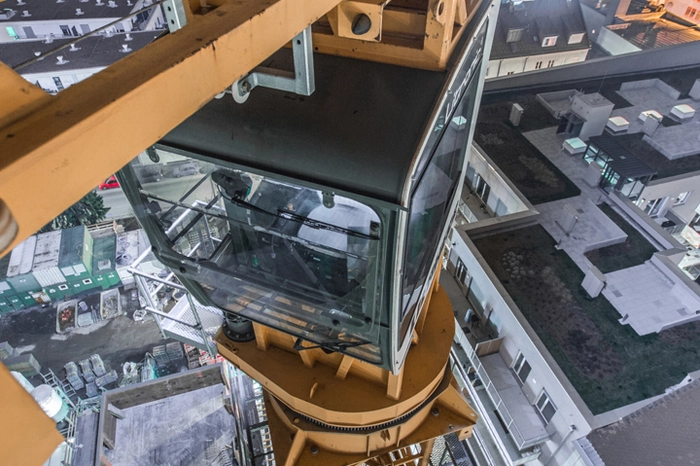 Als "Urban Explorer" ist der 19-Jährige in Graz und Wien unterwegs.