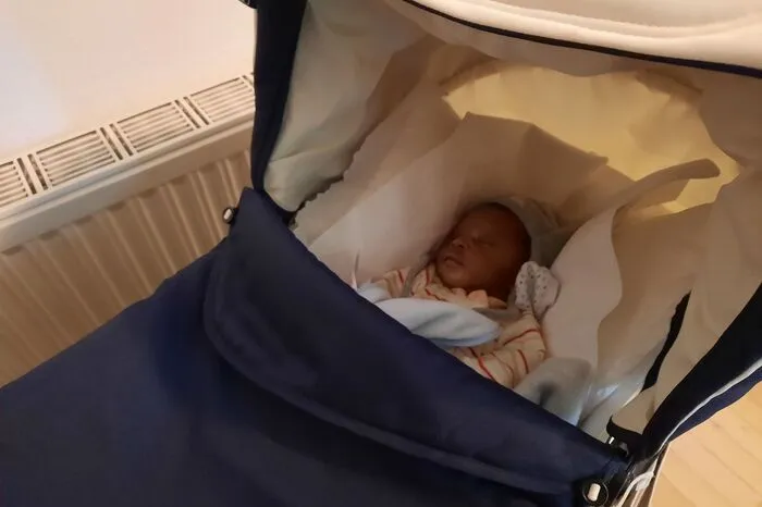 Seine Mama wünscht sich, dass er in Sicherheit aufwachsen und sein Potenzial voll ausschöpfen kann.