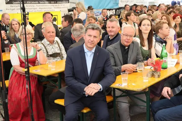 Ein Video vom Jubiläumsfest gibt es auf Facebook Kleine Zeitung St. Veit/Feldkirchen zu sehen! Klicken Sie sich durch die Fotogalerie!