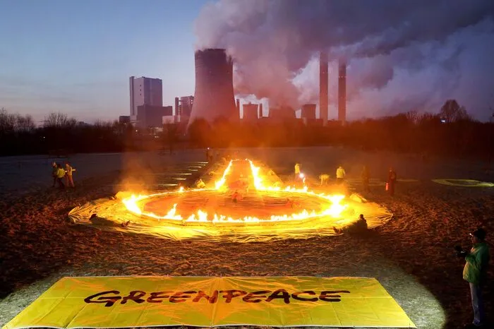 Greenpeace-Proteste gegen das Braunkohle-Kraftwerk im deutschen Rommerskirchen