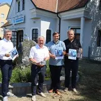 Landtagsabgeordneter Franz Fartek, Obmann und Bürgermeister Josef Ober, Geschäftsführer Stefan Theissl und Vorstandsmitglied und Bürgermeister Reinhold Ebner fordern auf, Wasser zu sparen