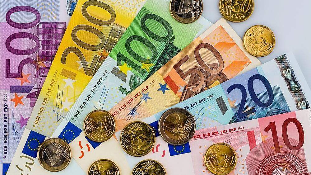 Noch nie war waren so viele Münzen und Euro-Scheine im Umlauf