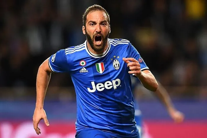 Saison 2016/17 SSC Neapel zu Juventus Turin 90 Millionen Euro