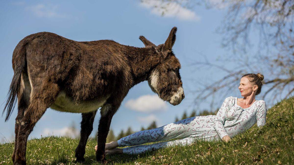 Die Rabtaldirndln in Weißenbach mit &quot;Mein Leben ist ein Traum&quot;