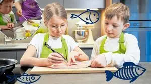 Die Forellenfilets werden vorbereitet