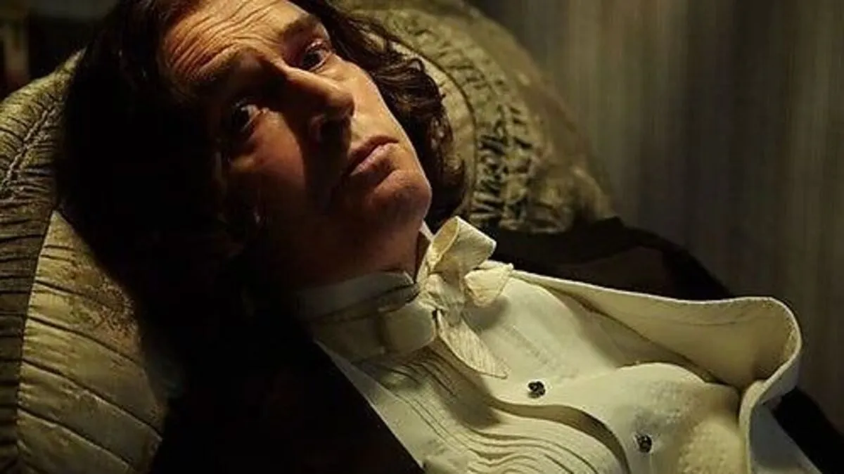 Rupert Everett brilliert in seinem Regiedebüt als alter, verschmähter Poet Oscar Wilde