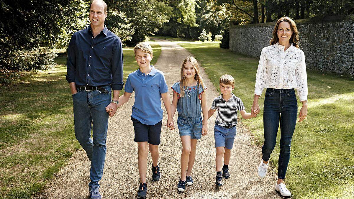 Prinz George, Prinzessin Charlotte und Prinz Louis mit ihren Eltern. 