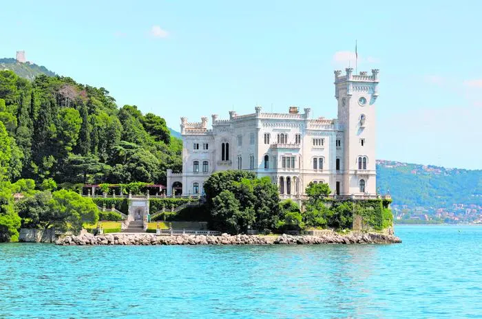 Miramare Castle in Trieste Italy Trieste Italy: Miramare Castle with park PUBLICATIONxINxGERxSUIxAUTxONLY Copyright: xlebanmaxx 519975