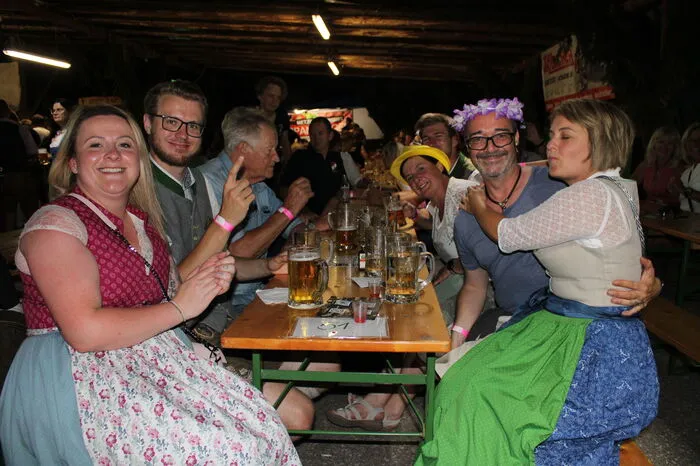 Klicken Sie sich durch die vielen Bilder... 