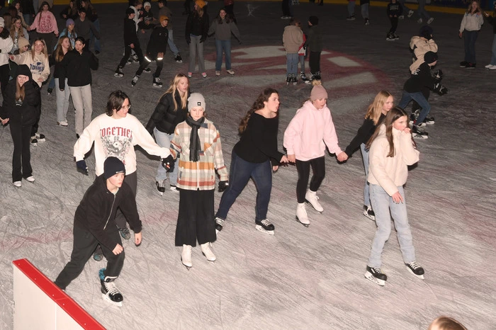 Ein Genuss, den Eisläuferinnen und Eisläufern zuzusehen