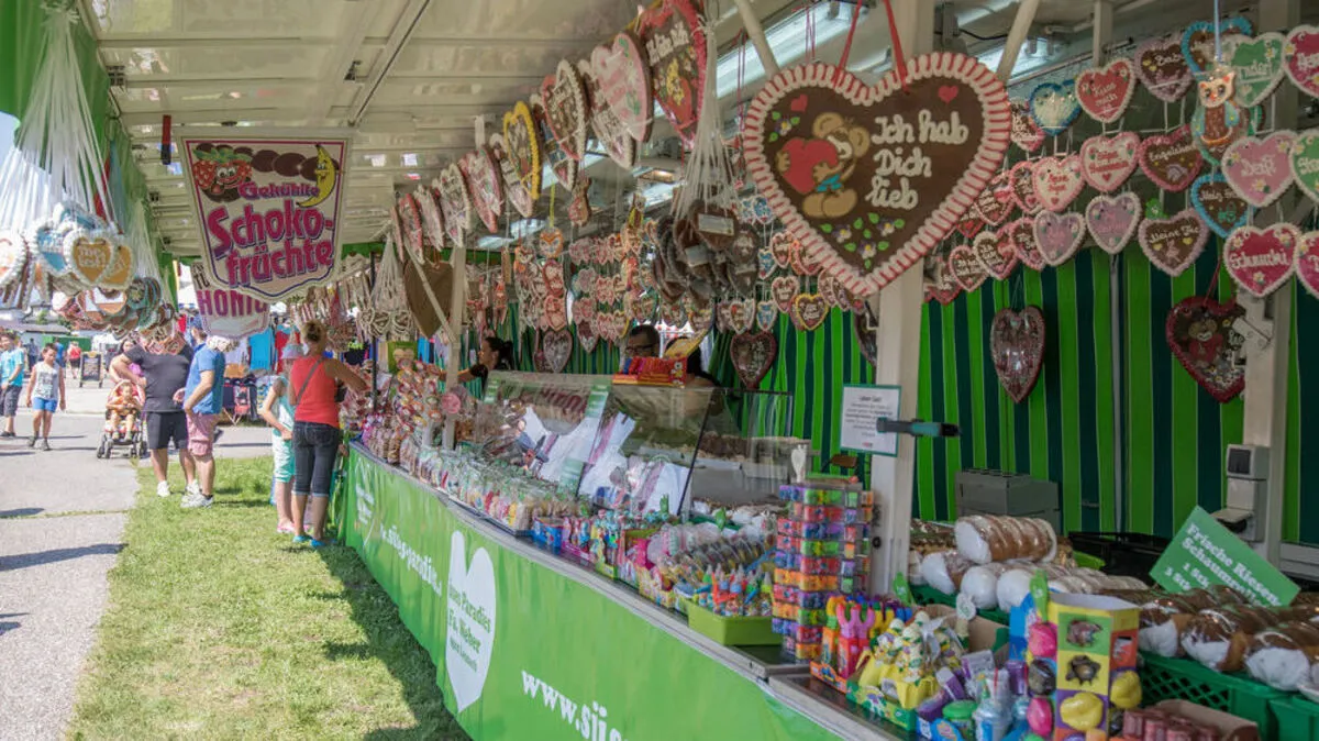 Lebkuchenherzen & Co. gehören zum Markt dazu