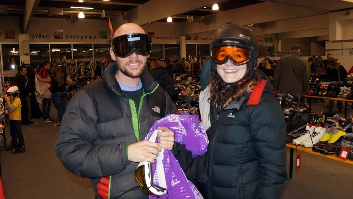 Freitag am Nachmittag startete die von der Kärntner Arbeiterkammer organisierte dreitägige Wintersportbörse in der Klagenfurter Messehalle 4. Samstag und Sonntag von 10 bis 16 Uhr wechselten gebrauchte Wintersportgeräte und Wintersportbekleidung die Besitzer.