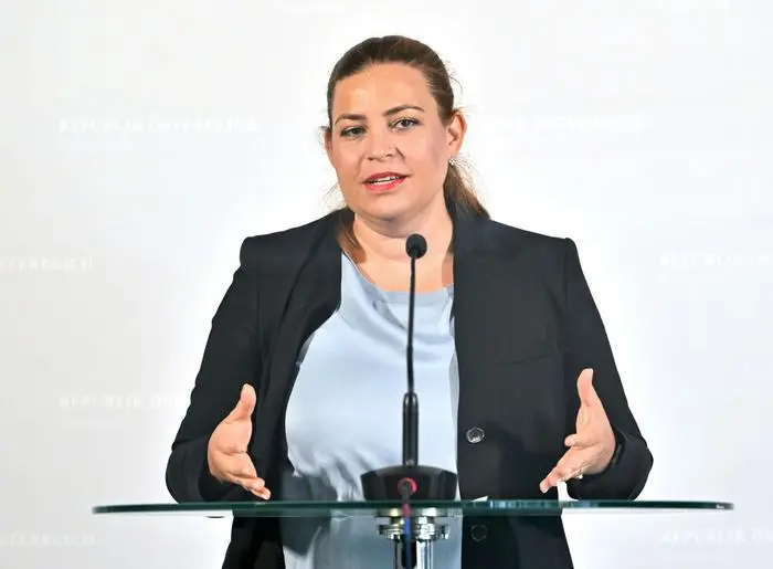 Grüne Nina Tomaselli: "Wir haben bezüglich der Russland-Connection etwas übersehen"