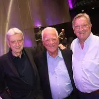 Helmut Kienreich (Weizer Bürgermeister außer Dienst), Frank Stronach und Ex-Nationalratsabgeordneter Christian Faul
