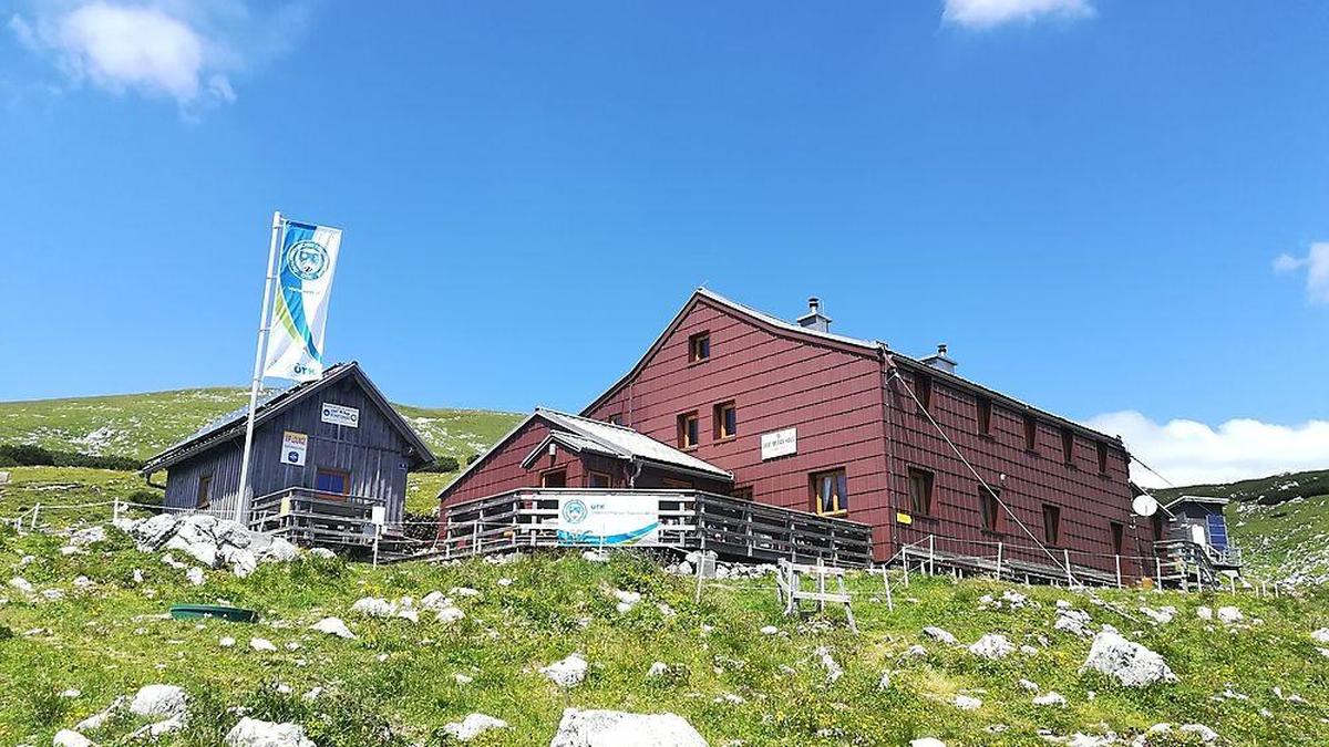 Das Graf-Meran-Haus auf der Hohen Veitsch ist der Zielort vieler Wanderer in den Mürzsteger Alpen