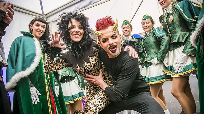 Teufel Willi Gabalier und Raubkatze Christiana Leuthner