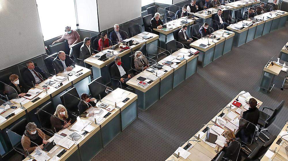 Der Landtag hat beschlossen, vorerst keine Flüchtlinge mehr aufzunehmen